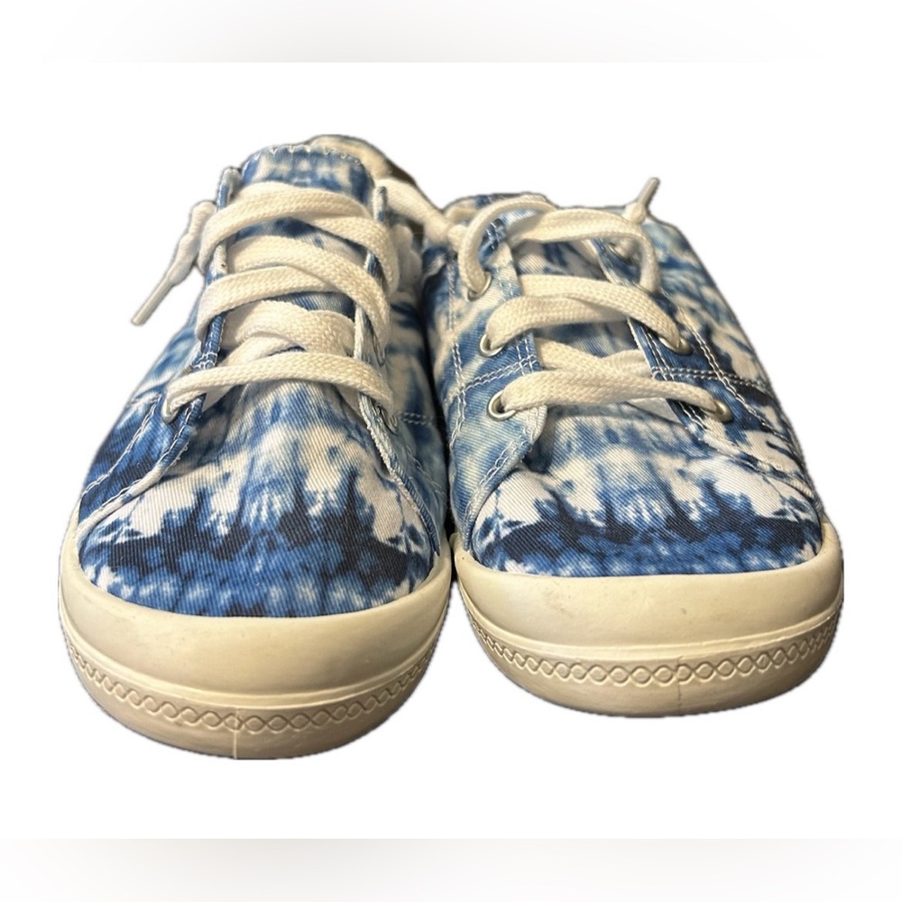 Time and Tru Tie Dye Sneakers. Size 8. - Picture 4 of 12